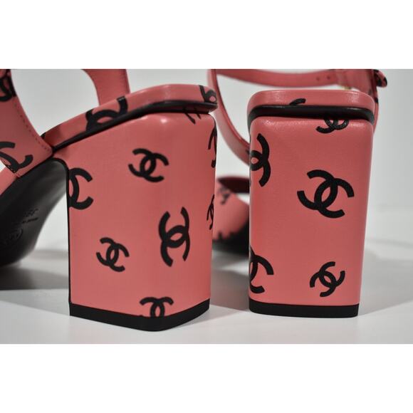 Chanel 22S Pink Black Printed Lambskin CC Logo Ankle Strap Block Heel Sandal 36